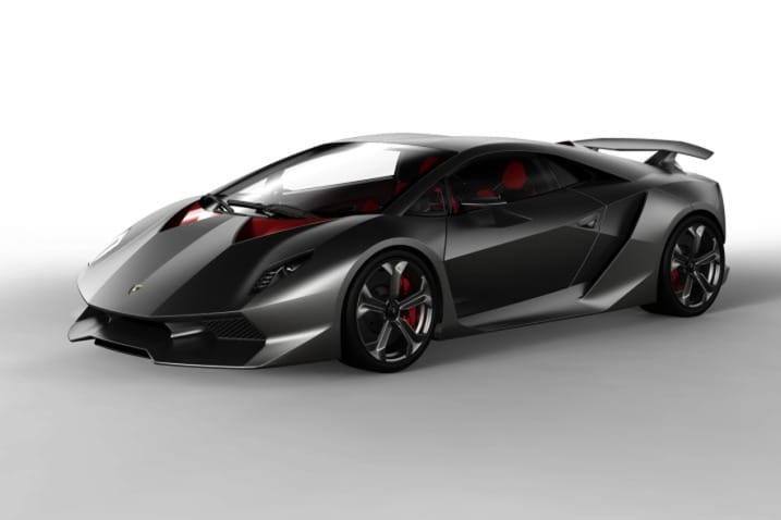 Lamborghini Cabrera vue de côté