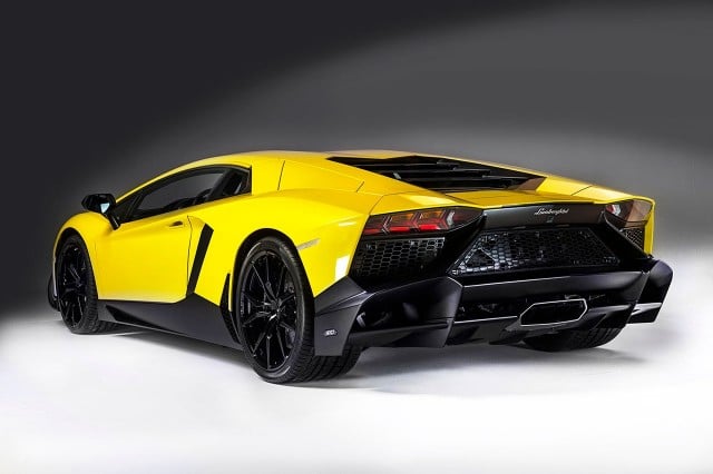 face arrière de la Lamborghini Aventador 50e anniversario